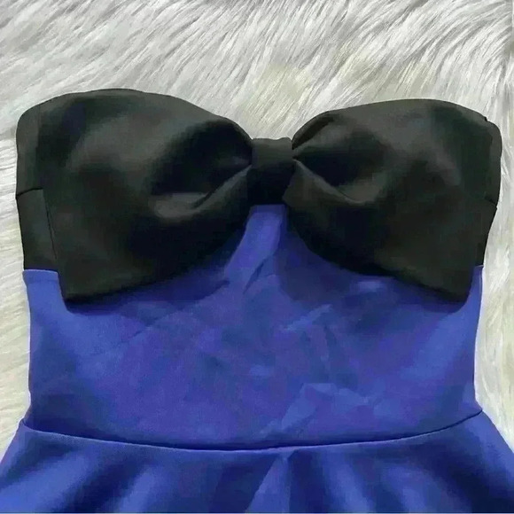 Body Central Y2K Strapless Bow Peplum Top Small - Picture 2 of 6
